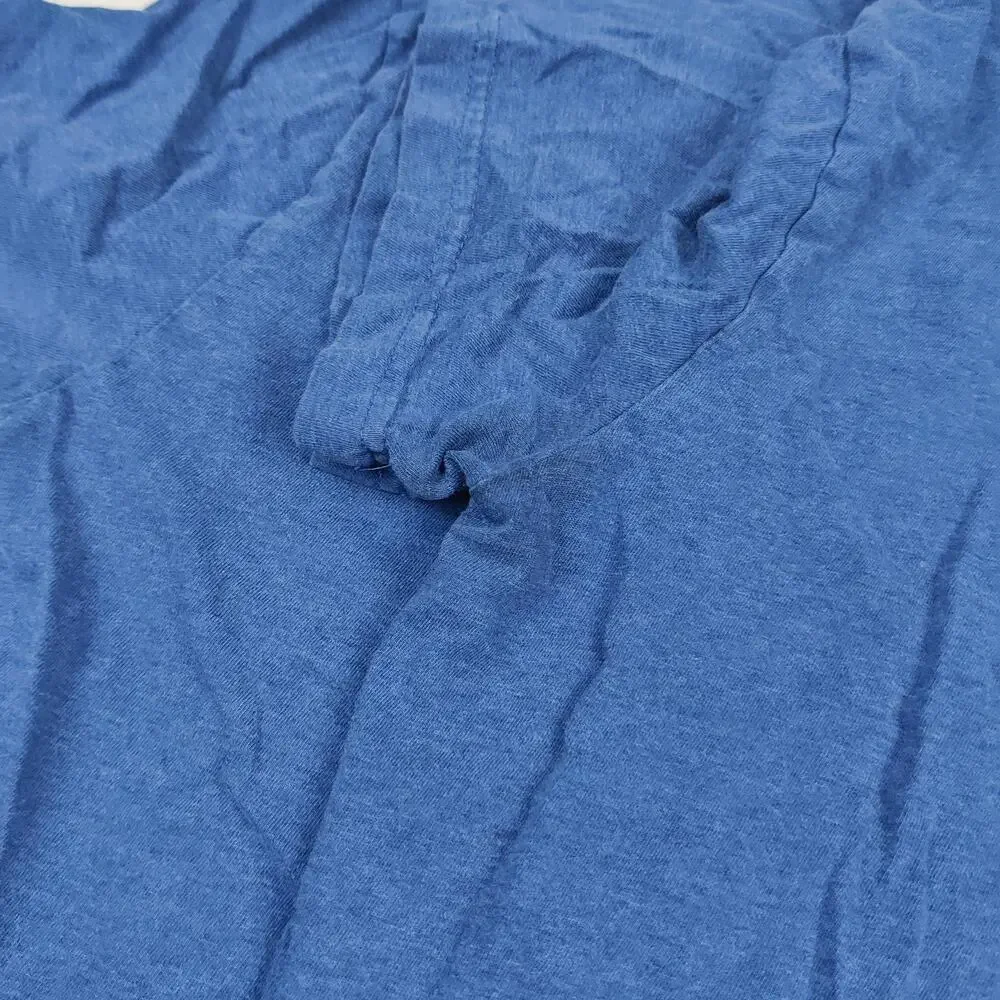 Banana Republic Shirt Mens Medium Blue Short Sleeve V Neck Tagless Tee Casual
